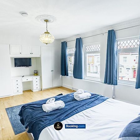 Stunning House By Ls2G Short Lets & Serviced Accommodation Greater London With Free Wifi Exterior photo