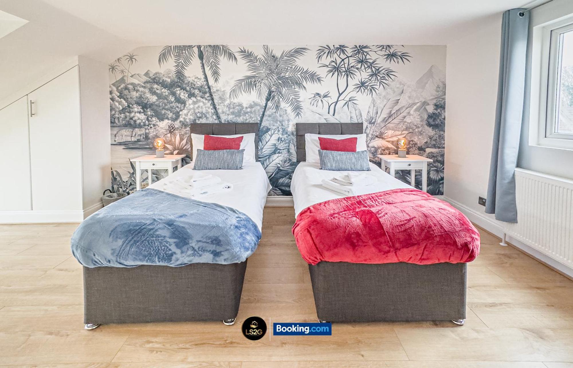 Stunning House By Ls2G Short Lets & Serviced Accommodation Greater London With Free Wifi Exterior photo